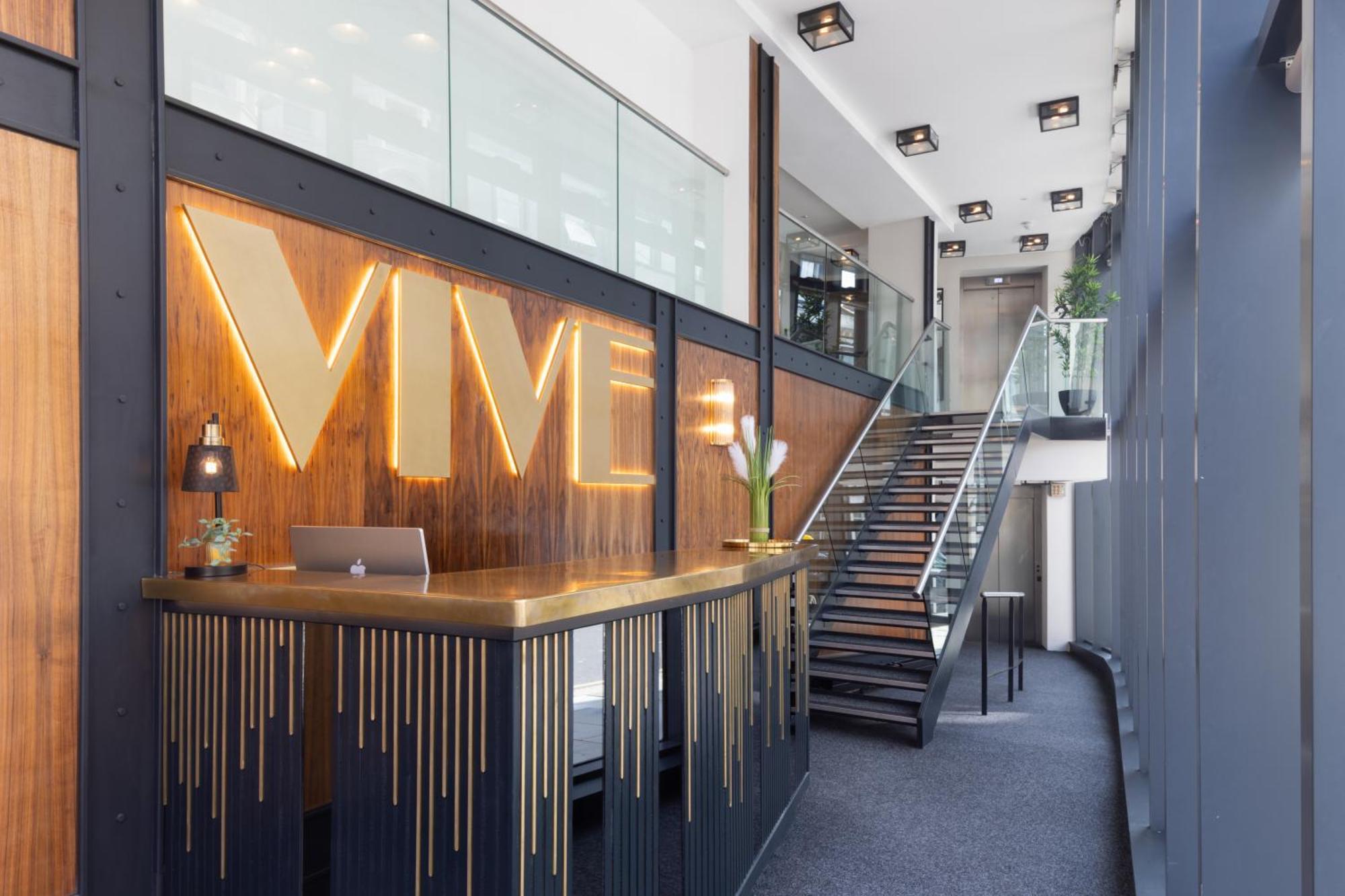 Vive Hotel Hastings Zewnętrze zdjęcie